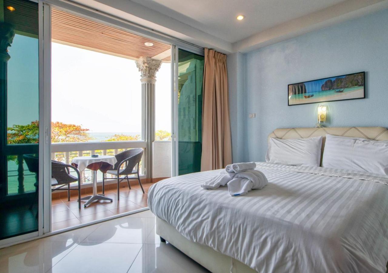 Akvavit Living Hotel Bãi biển Jomtien Ngoại thất bức ảnh