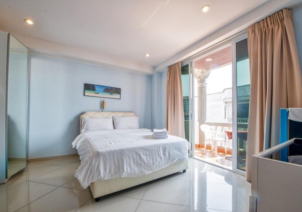 Akvavit Living Hotel Bãi biển Jomtien Ngoại thất bức ảnh